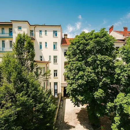 Rudy Apartment